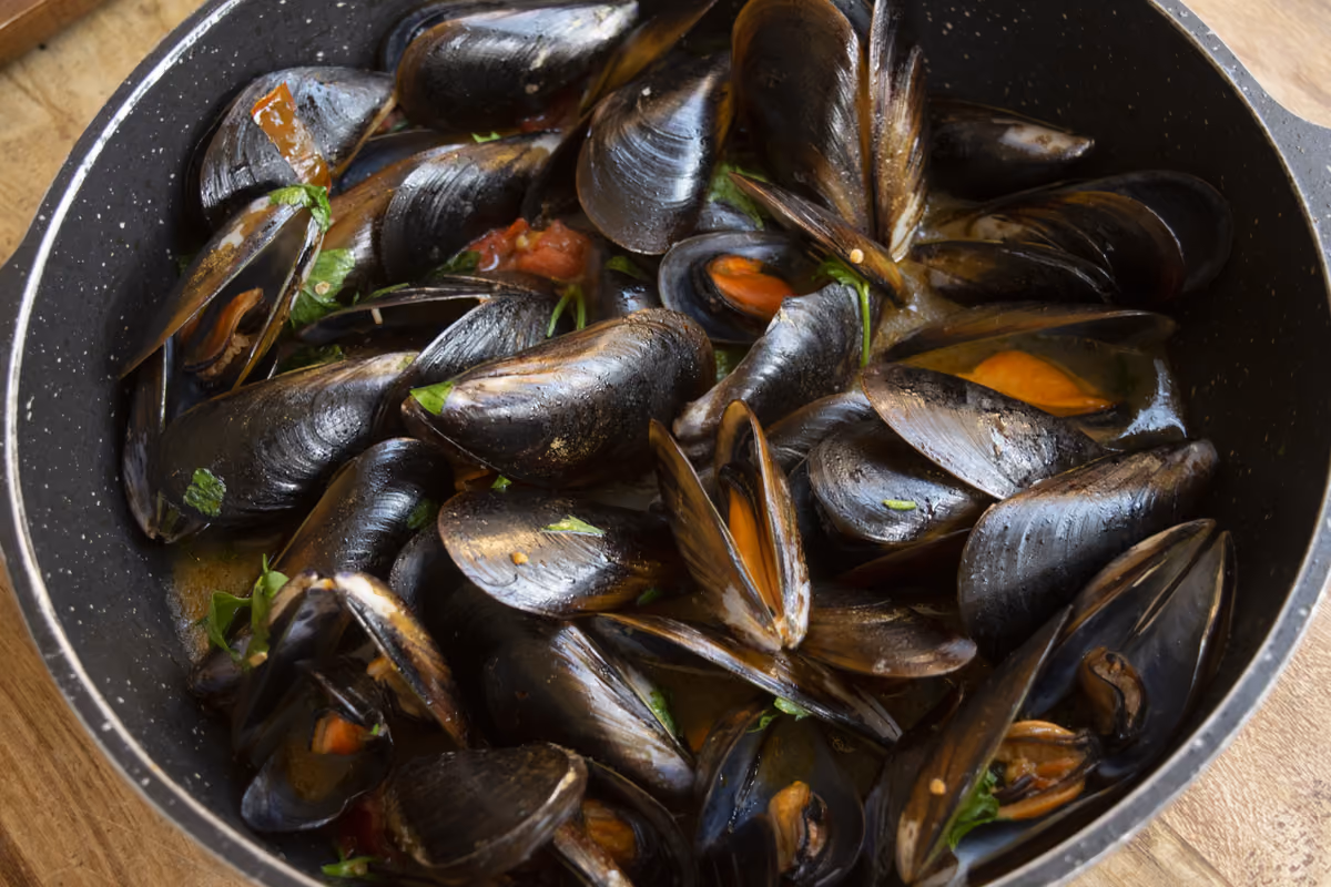 Cozze, il caldo può far salire i prezzi: cosa cambia per i ristoranti