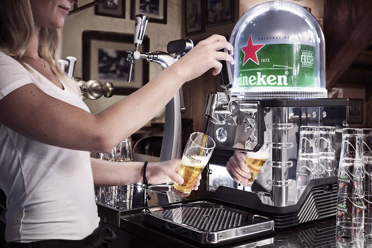 (L’Università della birra in Italia Heineken vicina all’annuncio ufficiale)