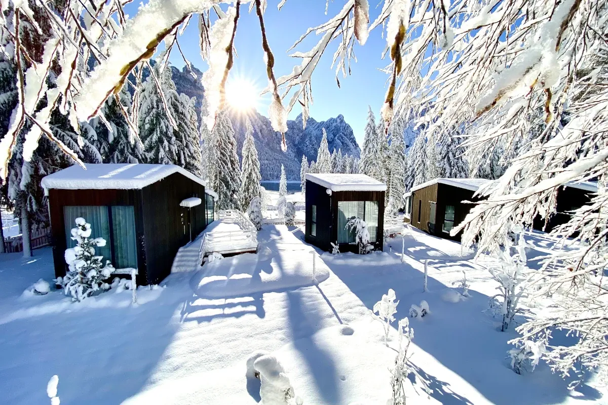 Gli Skyview Chalets del Camping Toblacher See Dall’Alto Adige alla Campania quattro resort di sogno e relax