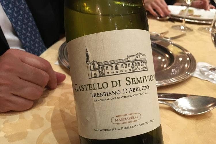 Castello di Semivicoli Trebbiano d’Abruzzo Doc 2011 (in abbinamento a lucioperca e ravioli)