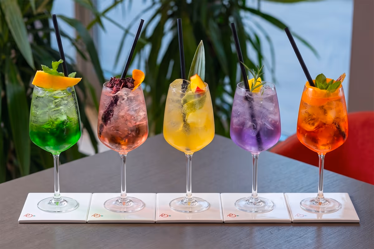 A L’Aquila i monumenti diventano cocktail: ecco gli Spritz dedicati alla città