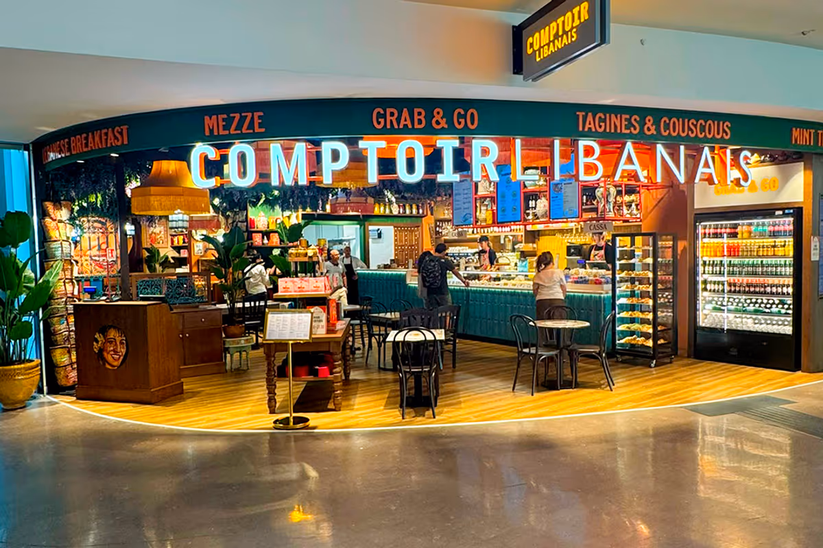 Hummus, falafel e baklava: la cucina libanese arriva a Roma Termini