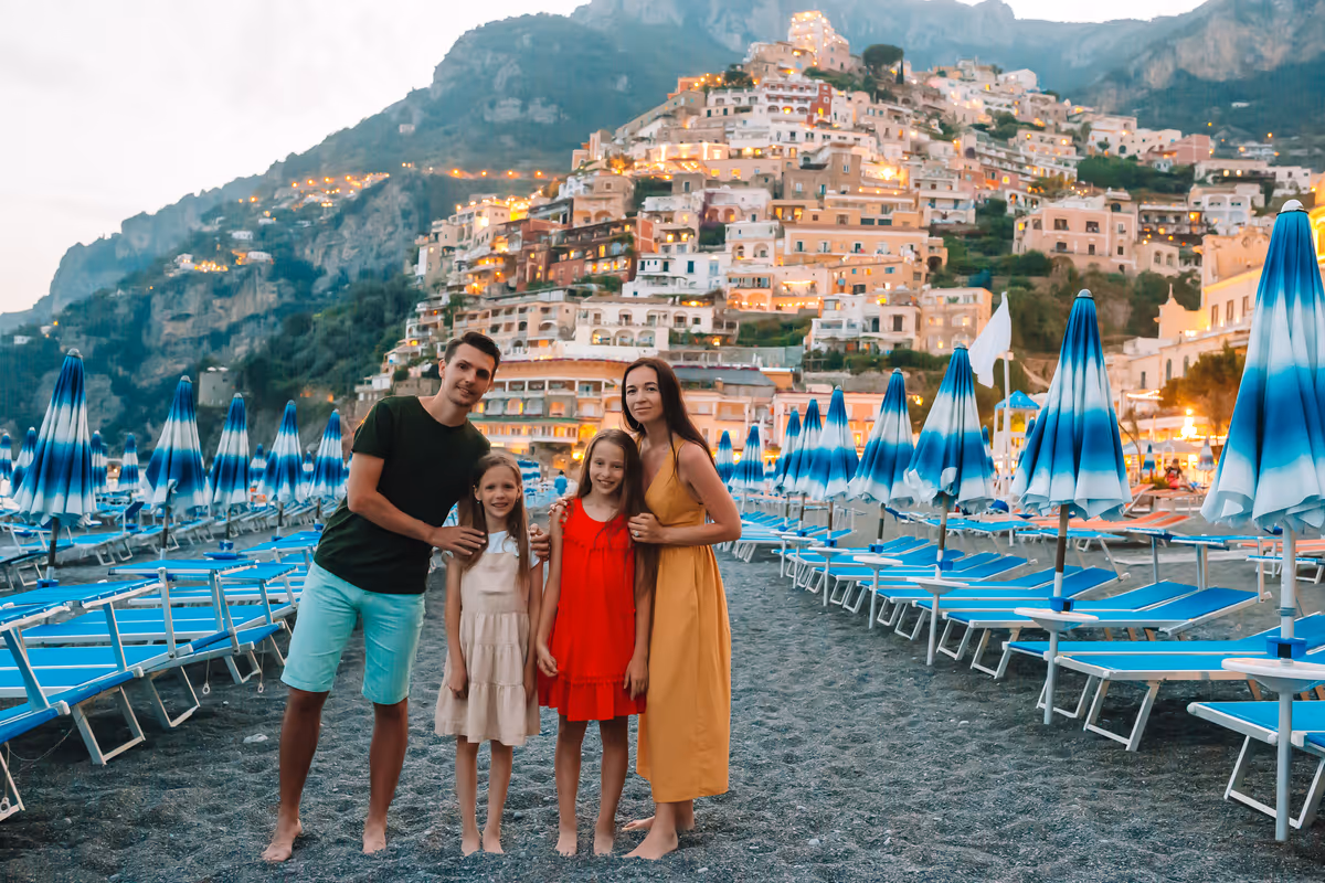 Vacanze 2026: quasi 3 italiani su 10 dividono le ferie in più viaggi