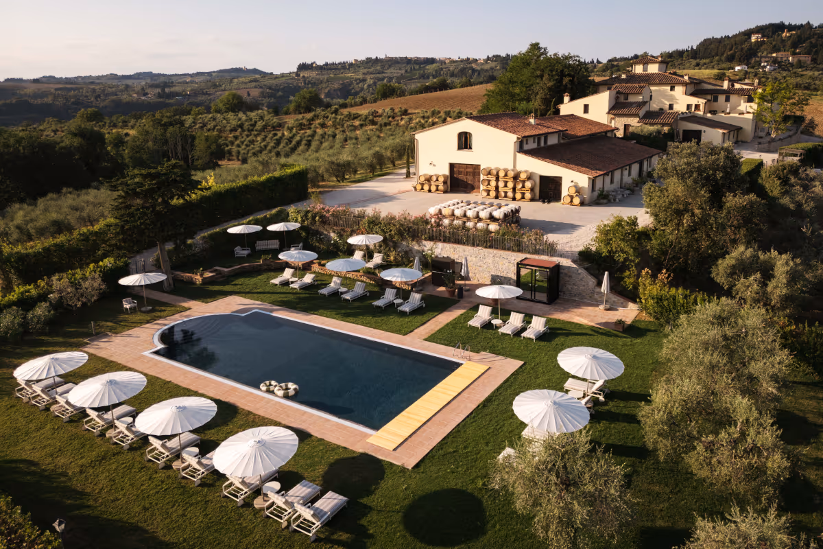 Un borgo medievale dimenticato rinasce nel Chianti: oggi è un resort