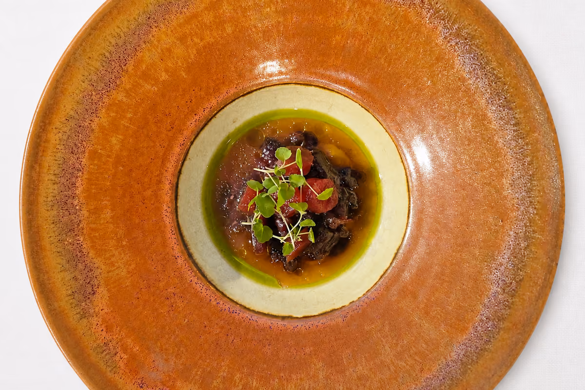 Niente formalismi, solo sostanza: il fine dining di Osteria Grande ad Arezzo