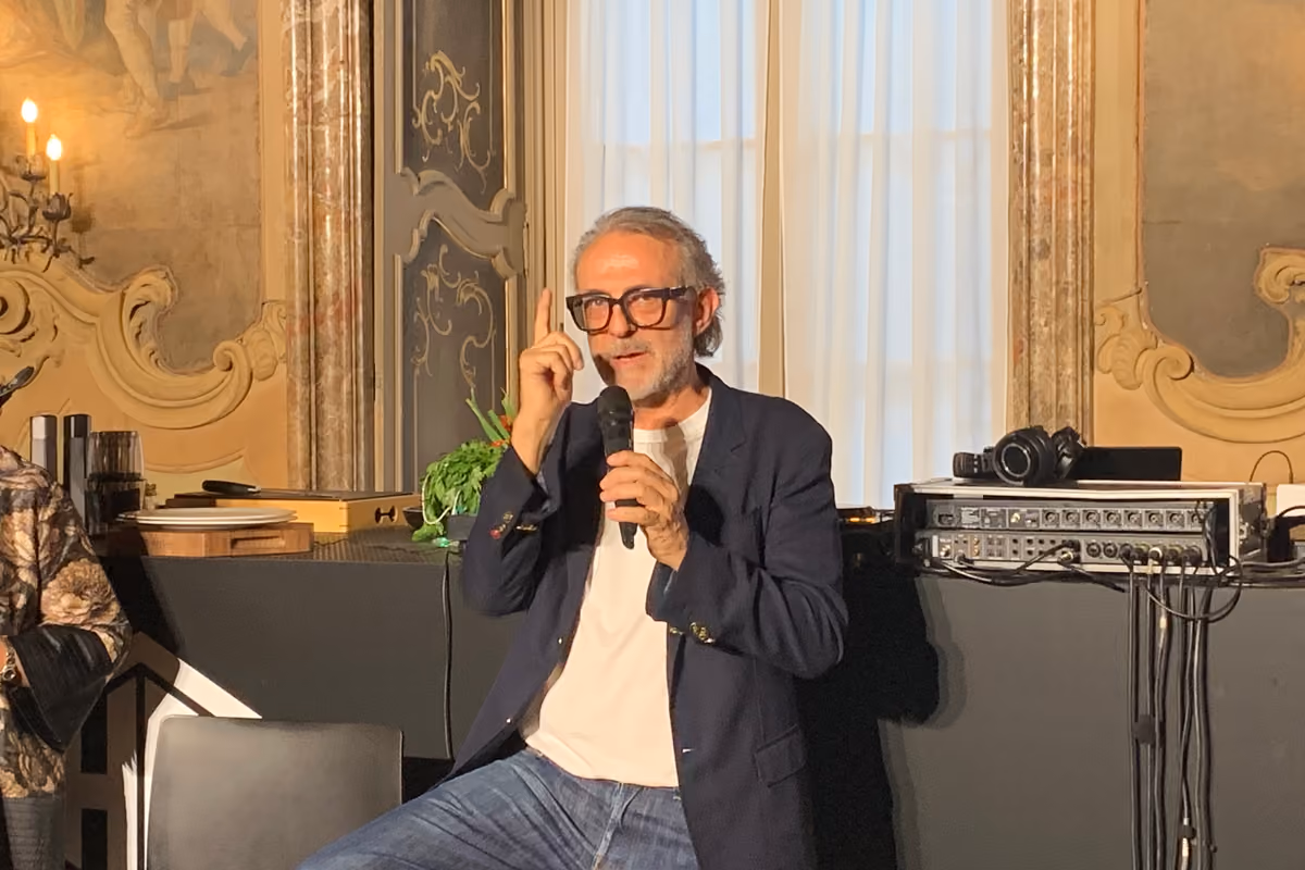 Cosa hanno in comune Massimo Bottura e Gordon Ramsay? Le pentole HexClad