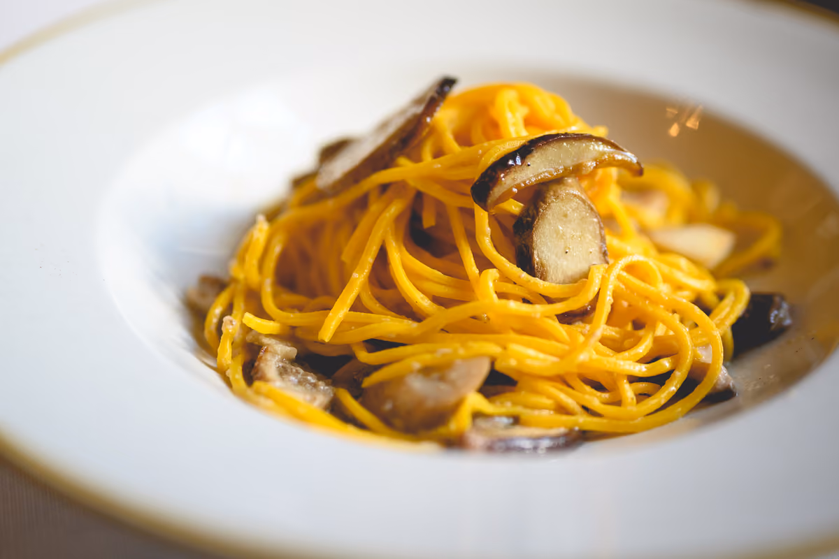 Funghi, tartufi e castagne: l'autunno da gustare tra l'Alta Val Taro e la Val Ceno
