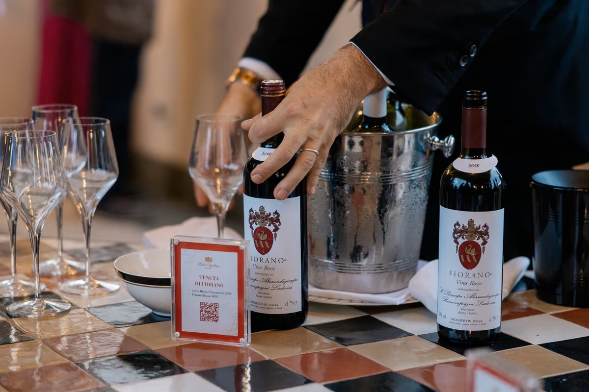 All'Hotel d’Inghilterra 90 etichette raccontano le famiglie italiane del vino