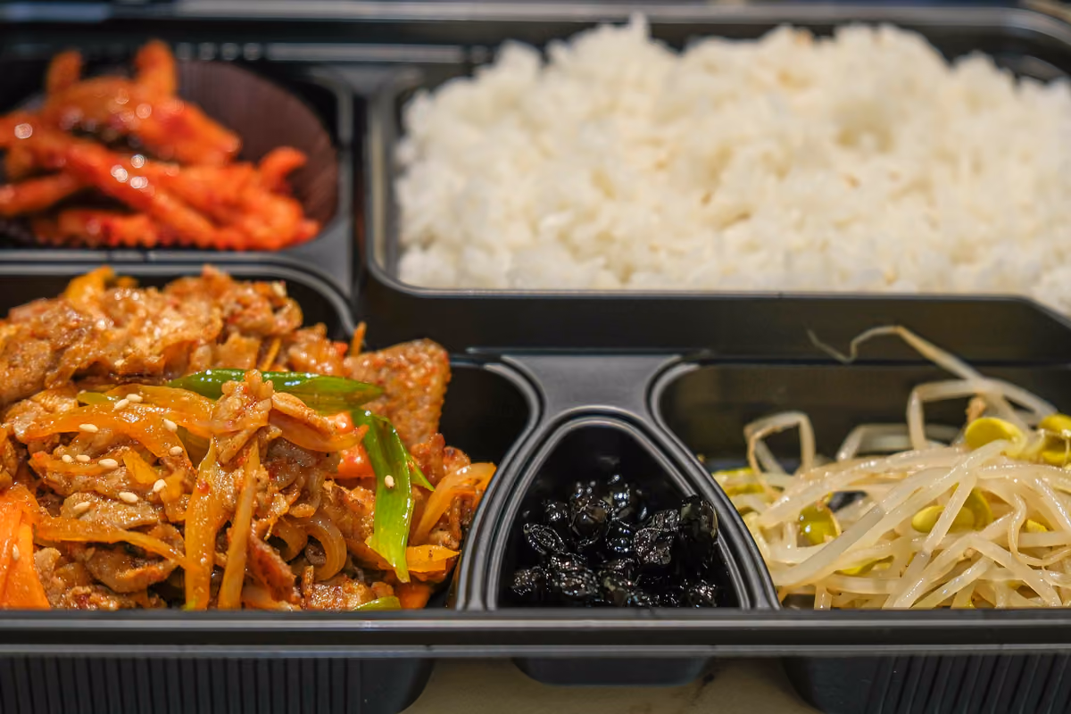 Dosirak, la "schiscetta" coreana di Squid Game arriva a Firenze