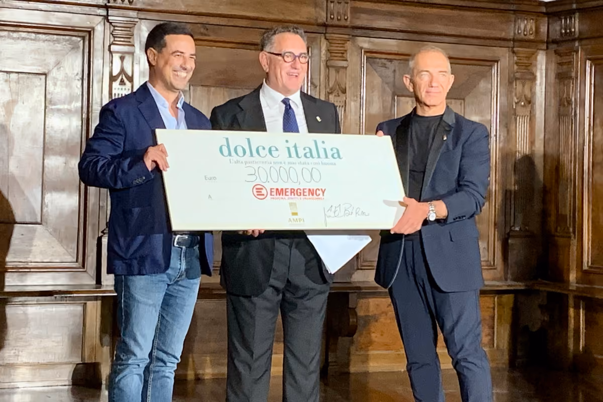 30mila euro per Emergency e nuove nomine: il Simposio dei maestri pasticceri a Milano