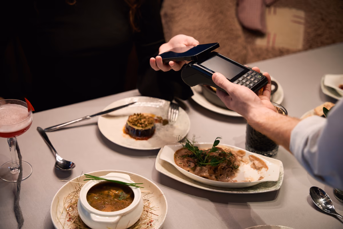 Euro digitale: si parte. Costi dimezzati? Ma Fipe chiede commissioni zero sui caffè