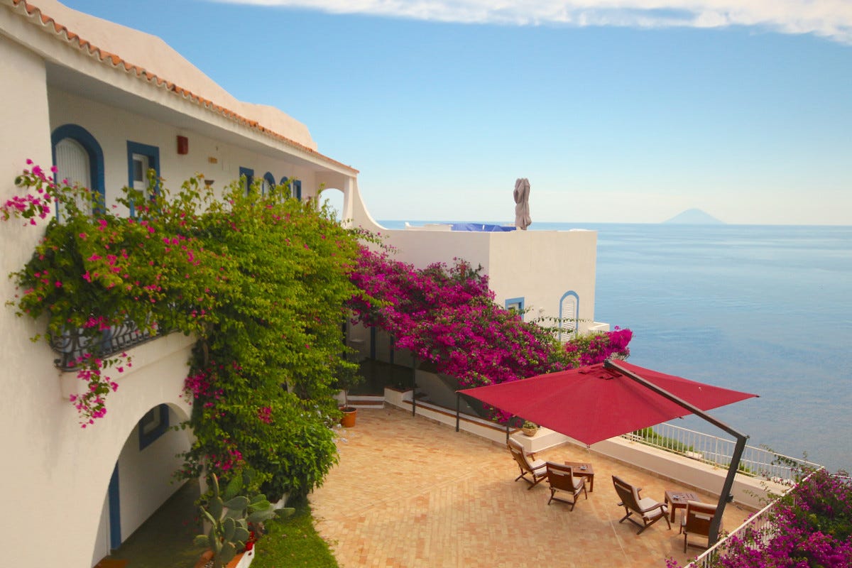 Come un vero isolano: le vacanze firmate Hotel Punta Scario a Salina