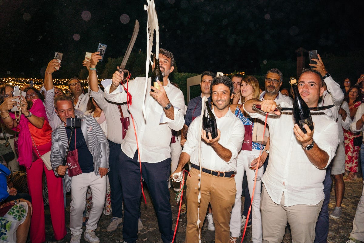 Bolle in Vigna 2024: Tenute Nicosia celebra il Metodo Classico dell'Etna