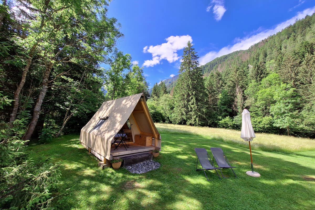 Camping Presanella Chalet, a Temù il glamping chic a misura di bambini