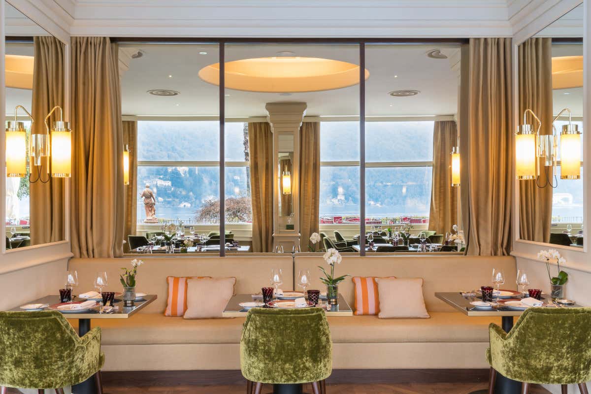 Una cena a pelo d'acqua nel nuovo ristorante Raimondi dell'Hotel Villa Flori a Como