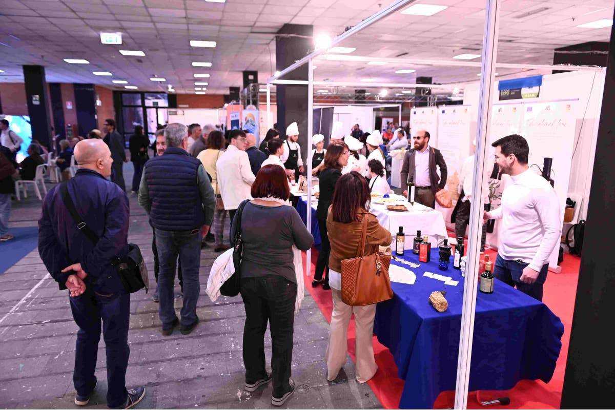 In fiera il meglio che può offrire il turismo enogastronomico siciliano  Conclusa Mediterraria successo per la cultura agroalimentare della Sicilia