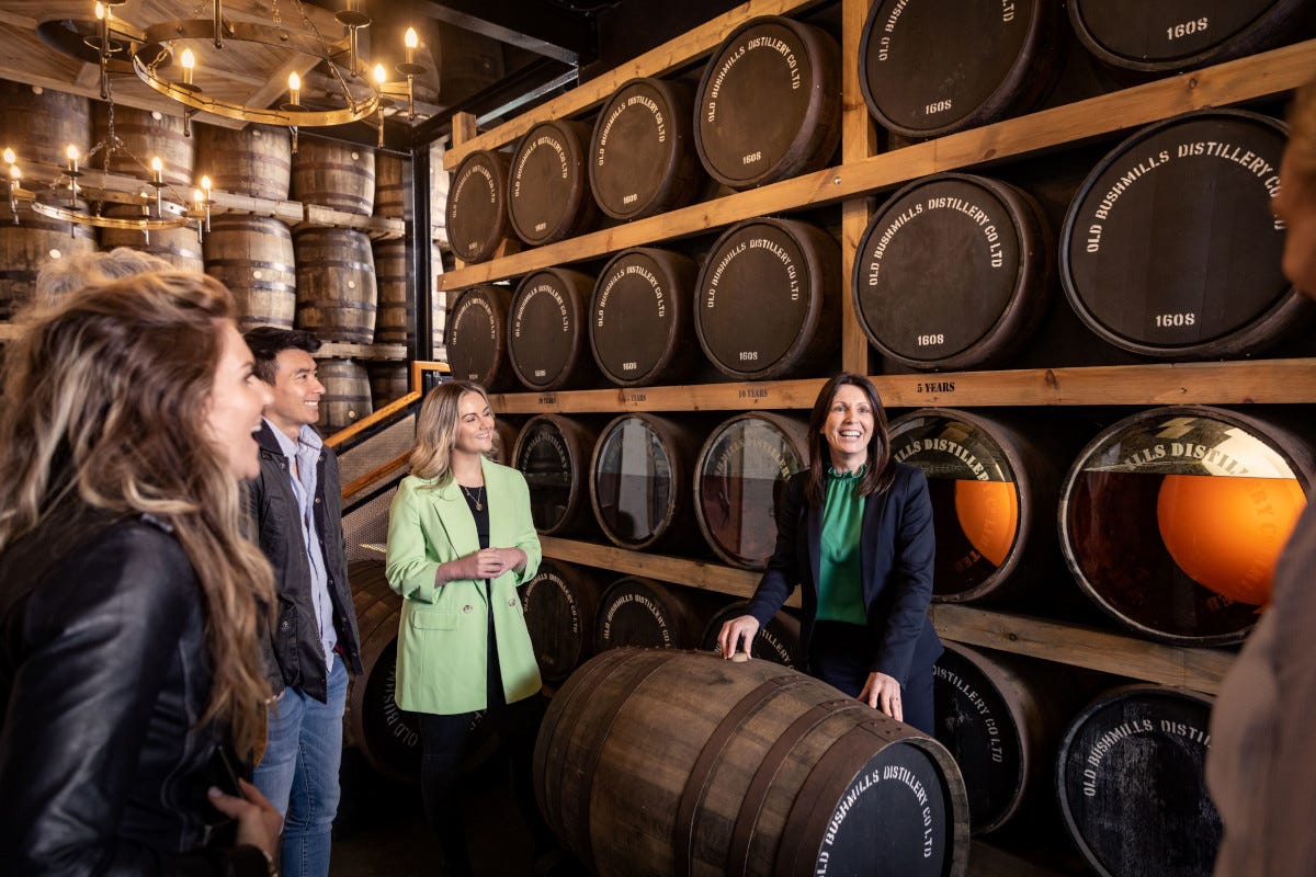 In Irlanda alle origini del whiskey: gli itinerari e le distillerie da non perdere