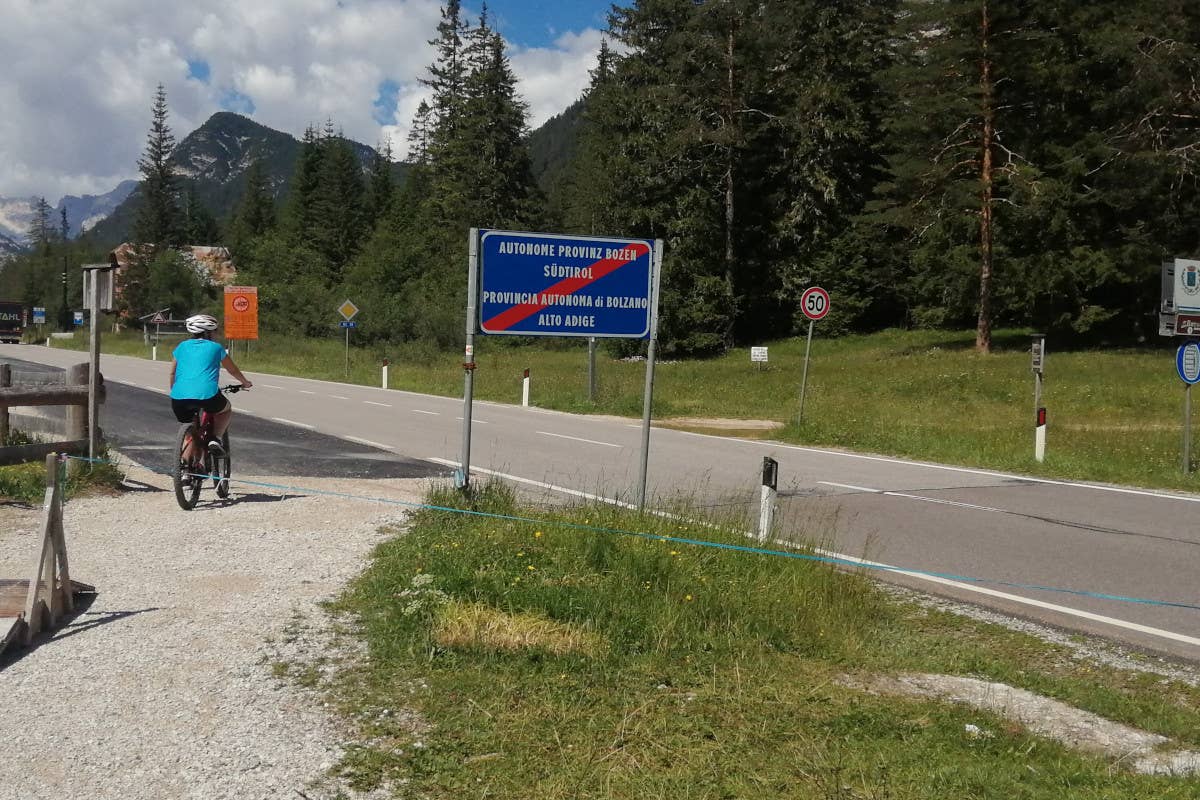 Il confine tra Veneto e Alto Adige lungo la Dobbiaco Cortina Viaggio su due ruote alla scoperta della Val Pusteria