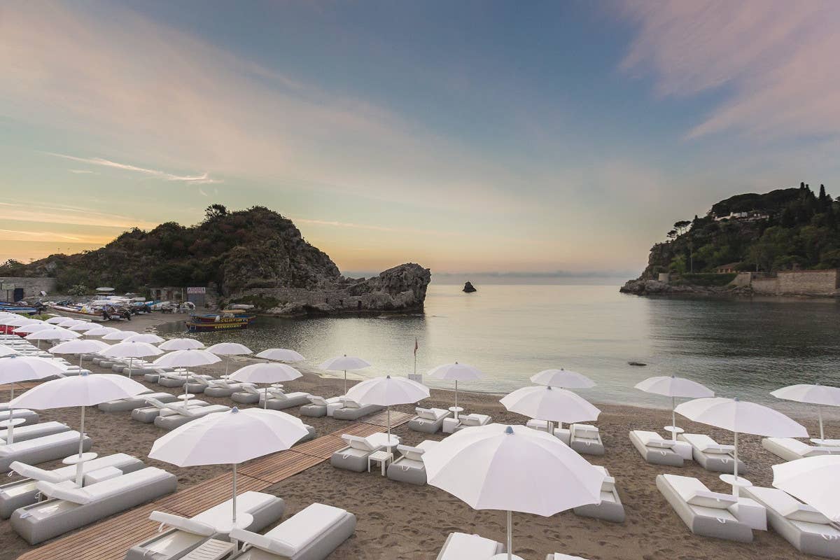 Un hotel di charme a Taormina: entriamo nel Mazzarò Sea Palace