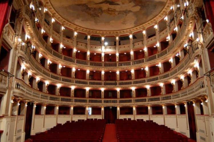 (50 Top Pizza, sale l&rsquo;attesa A Napoli la finale 2018)