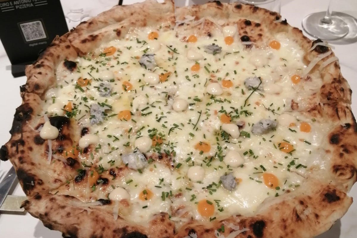 Da Bro a Napoli la pizza a ruota di carro con un tocco creativo 