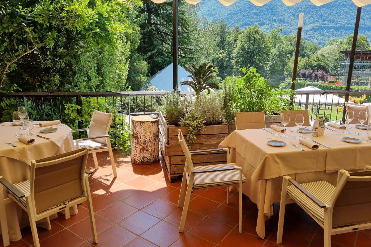 La terrazza del Pampero Il ristorante Pampero di Ranzanico premiato dal Club dei Buongustai