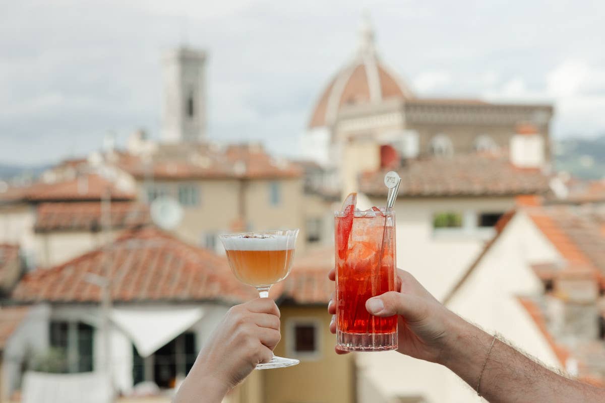 Ecco com'è il nuovo 701 Rooftop Bar di Ferragamo nel centro di Firenze