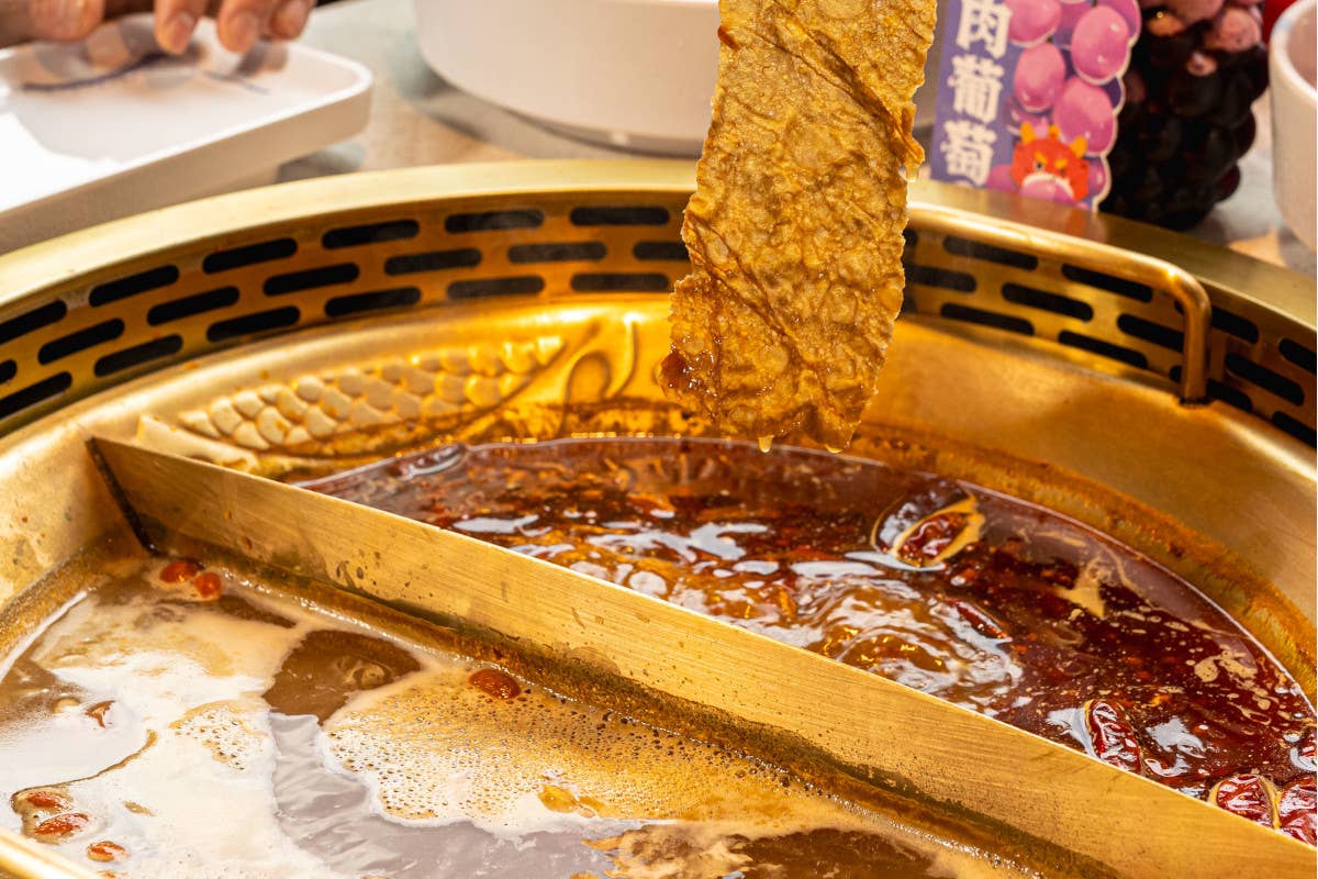 Viaggio gastronomico nel Sichuan: a Milano la Hot Pot di Shoo Loong Kan