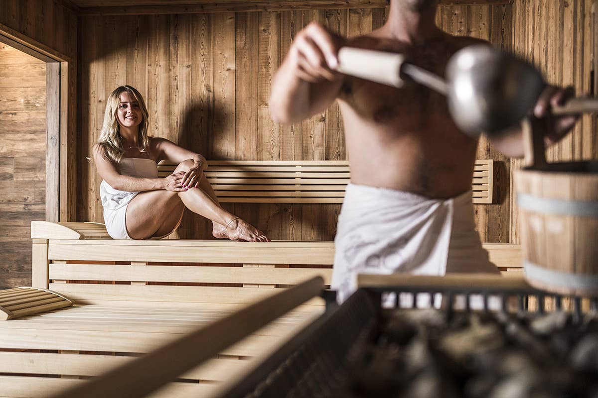 Evento speciale in sauna. Foto: Hannes Niederkofler Non un giorno ma un mese: ecco il San Valentino del Bad Moos