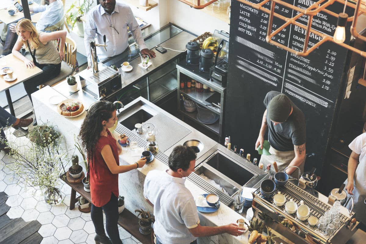 Ristoranti e bar il lavoro nero c’è ancora