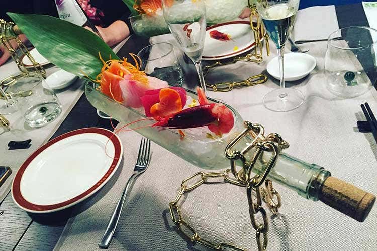 (Berimbau, la churrascaria milanese festeggia 10 anni con il Sushi samba) (Berimbau, la churrascaria milanese festeggia 10 anni con il Sushi samba)