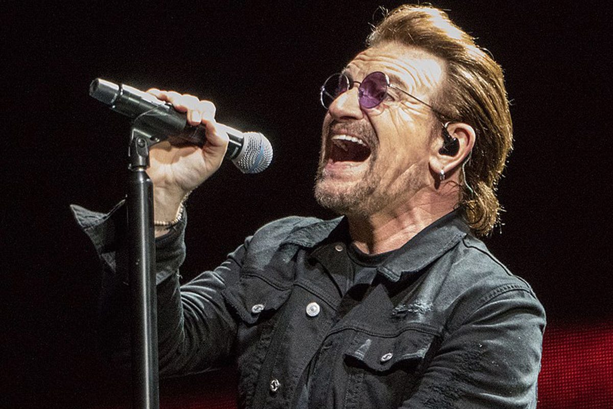 Bono Vox. Foto: Wikipedia La Puglia amata dalla rockstar: Bono Vox degli U2 in vacanza a Ostuni