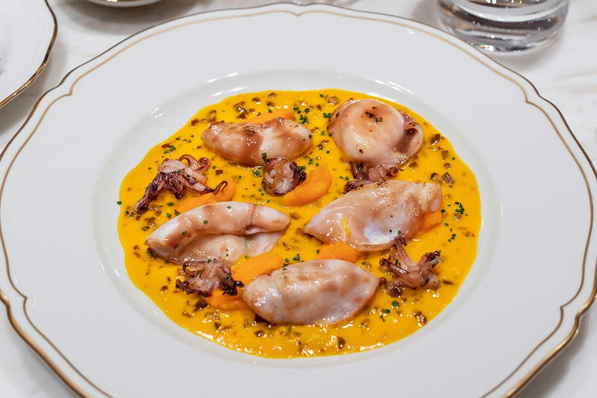 Calamaretto arrosto con salsa di carota Bulgari Hotels 