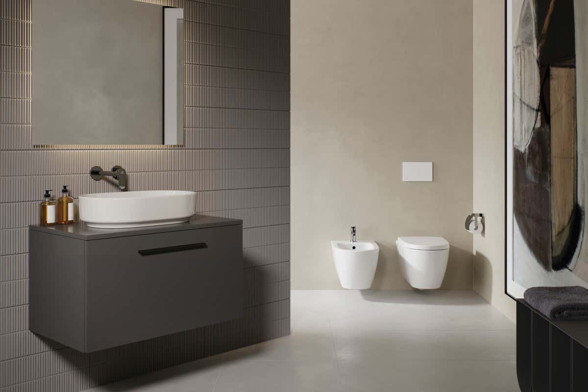 Parliamo tanto di cucina, ma spesso è il bagno a dire più di mille piatti Parliamo tanto di cucina, ma spesso è il bagno a dire più di mille piatti