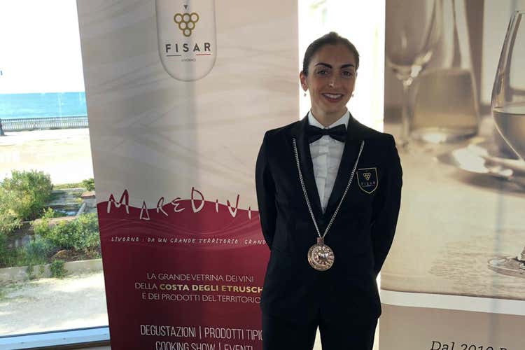 Carlotta Salvini (A Carlotta Salvini il titolodi Miglior Sommelier Fisar 2019)