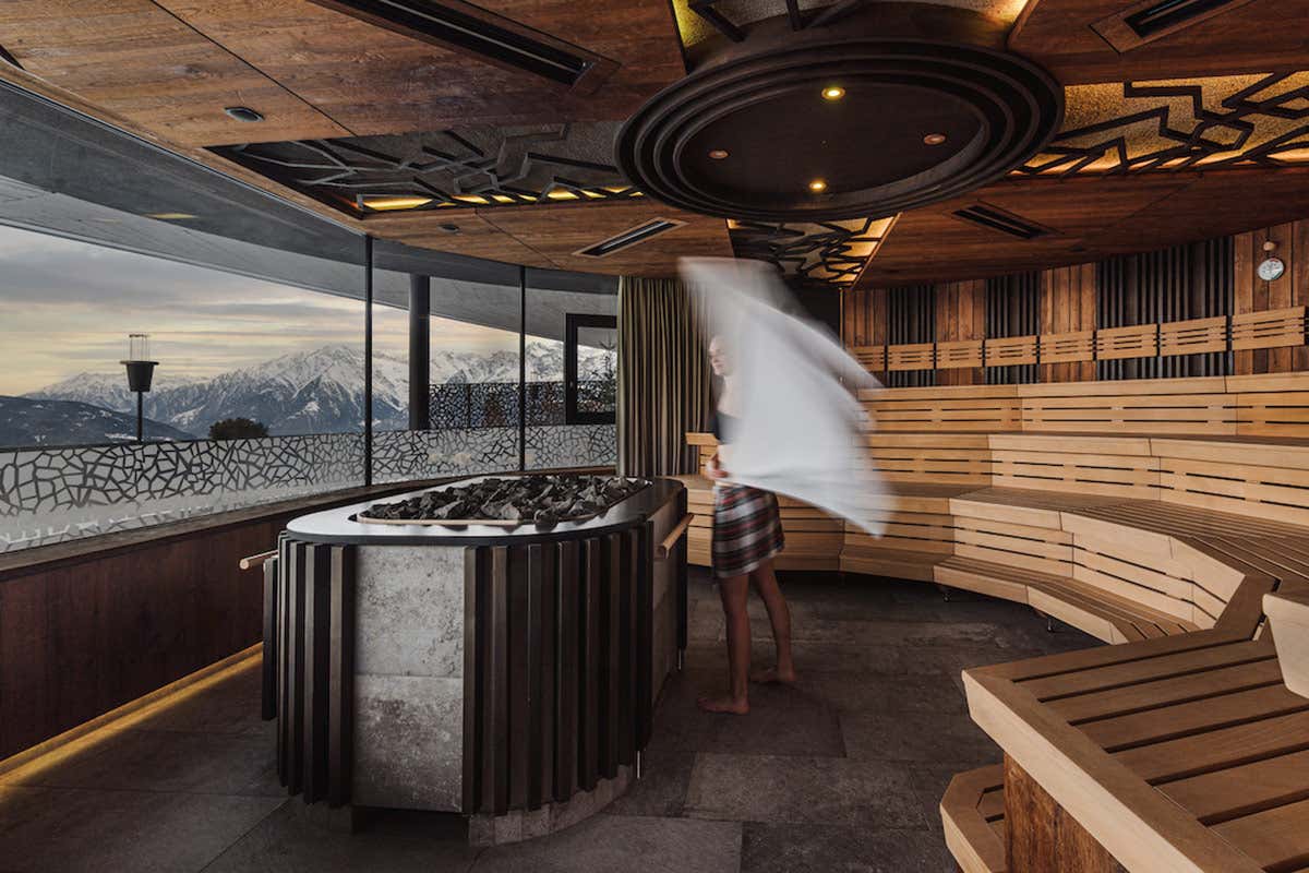 Come ricaricarsi prima e dopo lo sci? Hotel e trattamenti per corpo e mente in quota