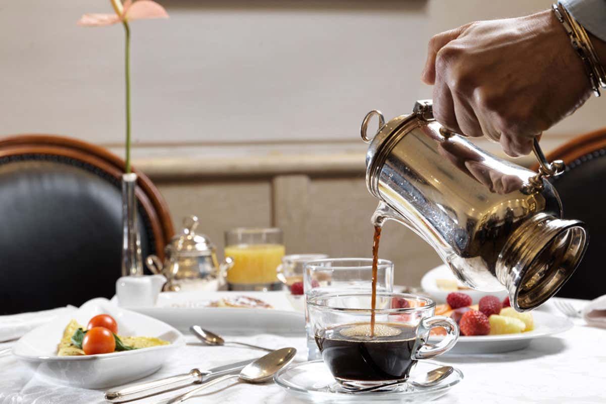 Hotel Barocco: charme romano con vista su Piazza Barberini e colazione d’autore