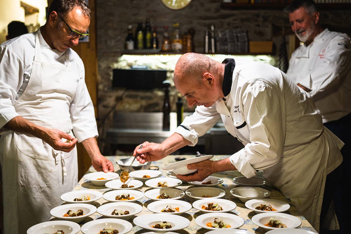 Euro-Toques al Ronco di Garlate: 10 mani in cucina