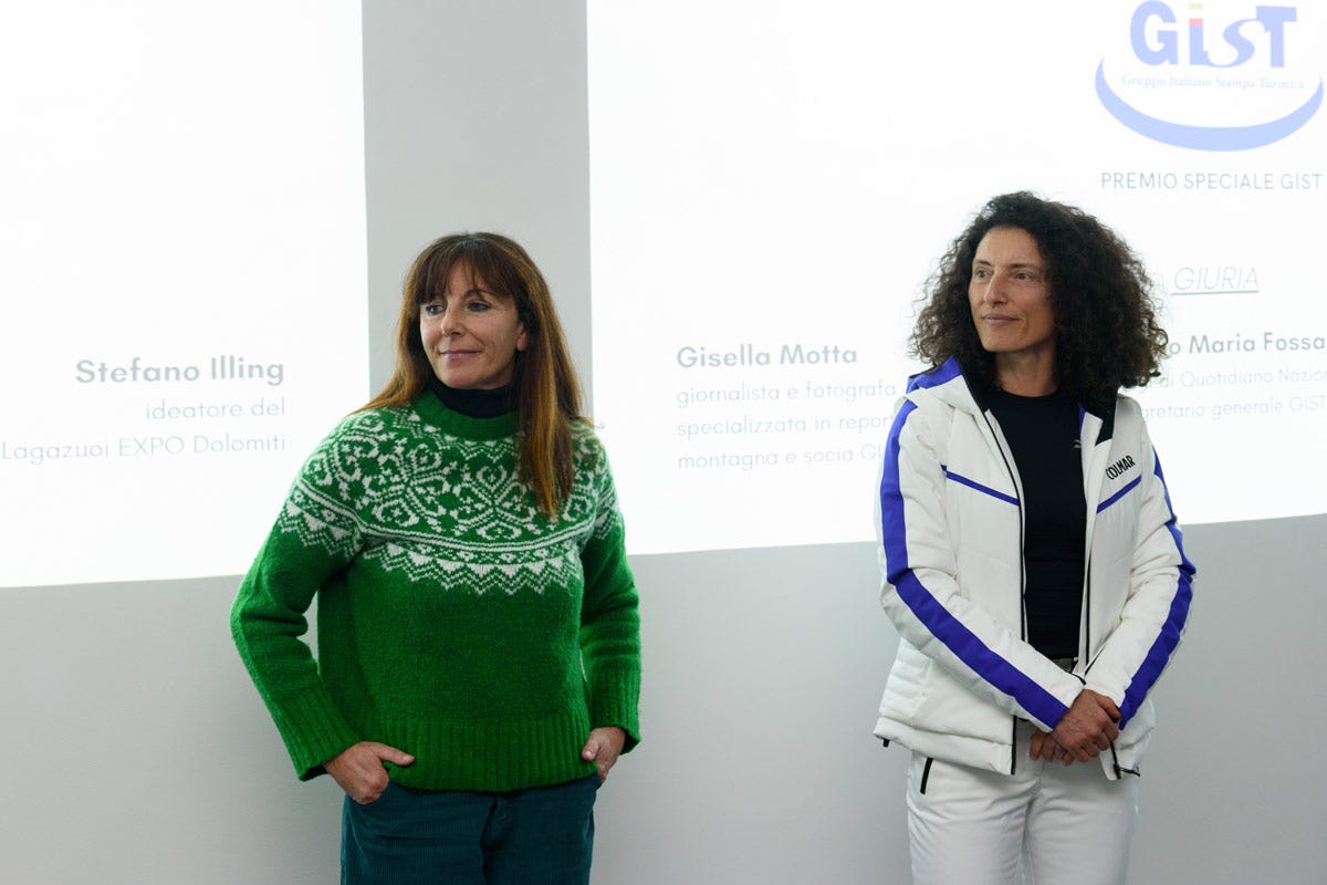 Da destra: Francesca Sancin e Chiara Todesco (Photo Credit: Gisella Motta) Lagazuoi Winning Ideas Mountain Awards: ecco tutti i premiati