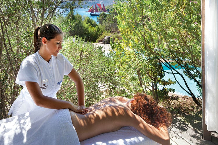 Delphina Resort dedica grande attenzione al relax (Delphina Resort, 8 strutture A 5 stelle nel nord della Sardegna)