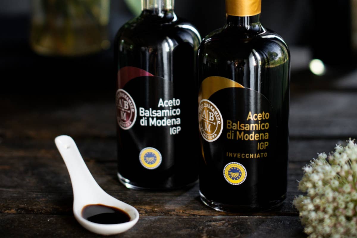 Aceto Balsamico di Modena: il futuro si gioca tra sostenibilità e autenticità