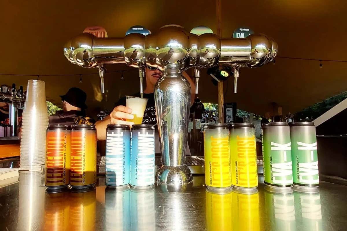 Busa dei Briganti: la storia della grotta che ispira birre artigianali a Padova Busa dei Briganti: la storia della grotta che ispira birre artigianali a Padova