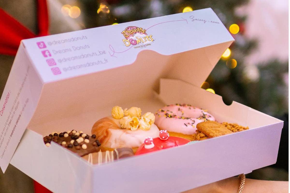 Dreams Donuts a Oriocenter: il paradiso delle ciambelle che farebbe impazzire Homer Simpson