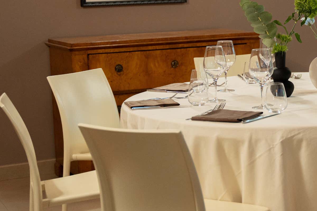 Raffaele De Martino: il cuoco napoletano che racconta l’Emilia Romagna d’autunno Raffaele De Martino: il cuoco napoletano che racconta l’Emilia Romagna d’autunno