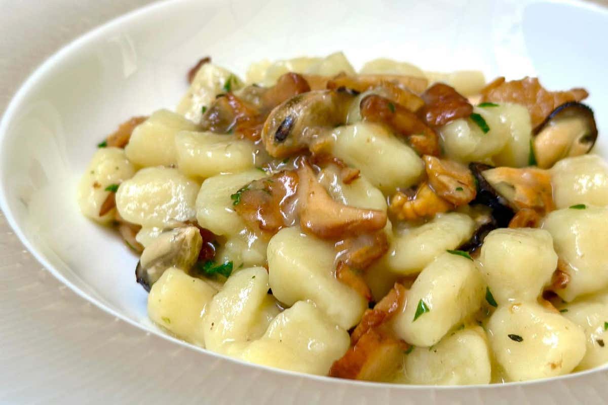 Da La Spezia verso l'appenino apuano: tra mare, borghi incantati e tesori nascosti