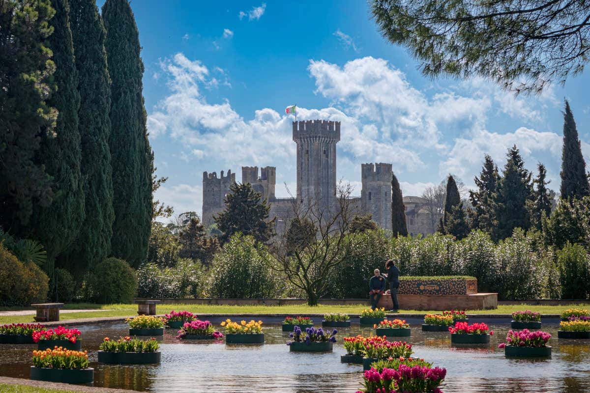 Primavera nei giardini d’Italia: itinerari botanici tra arte, storia e natura Primavera nei giardini d’Italia: itinerari botanici tra arte, storia e natura