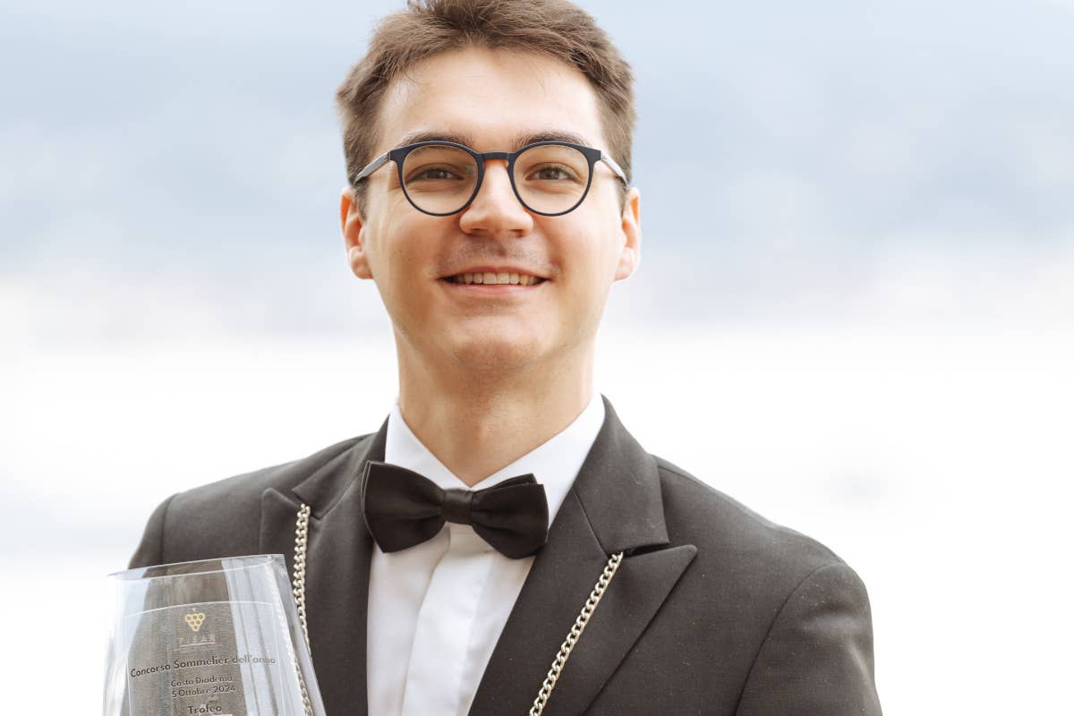 Il giovane Alberto Rabachin è il Miglior Sommelier dell'anno Fisar