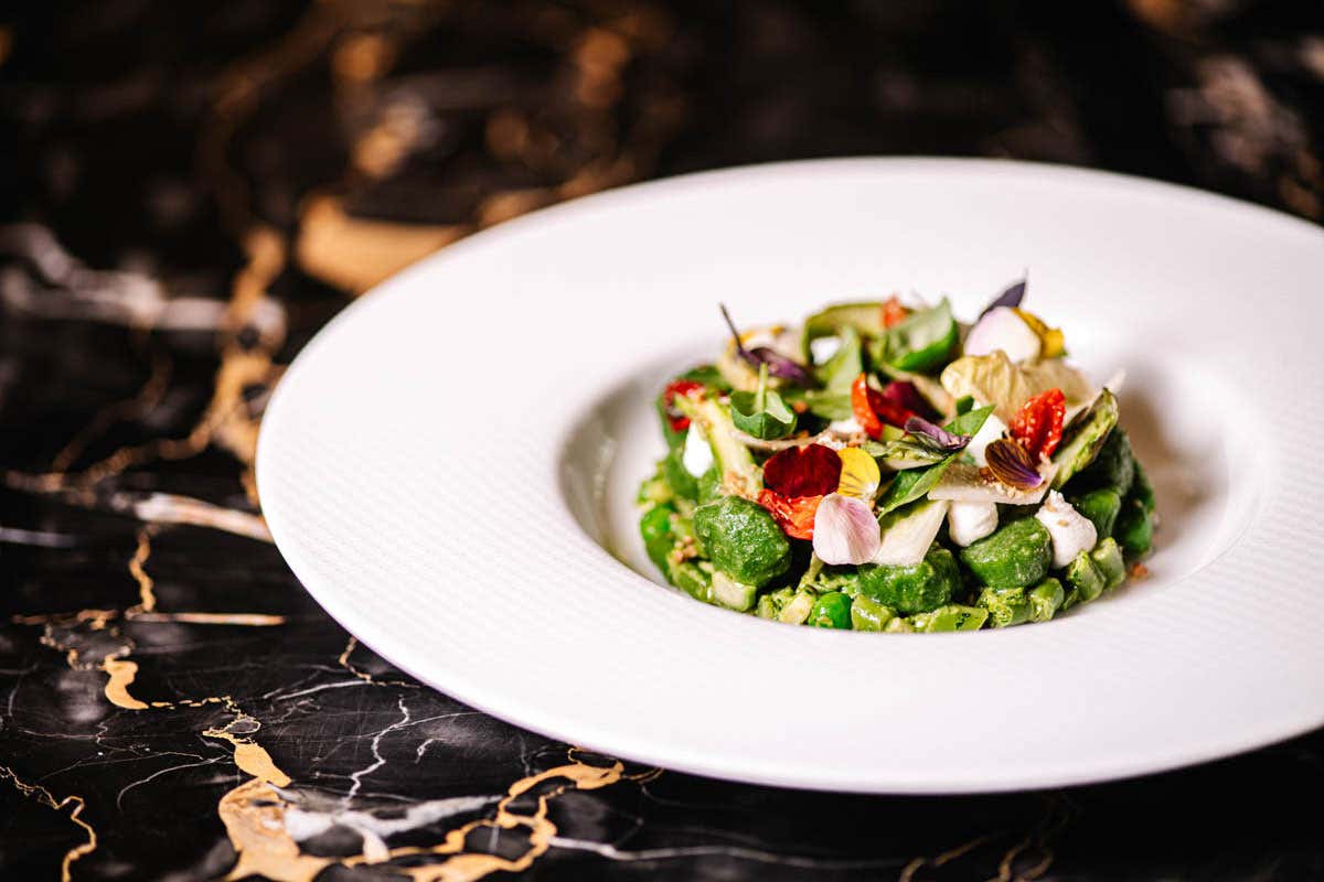 Mangiare al Four Seasons di Milano: l’esperienza sensoriale di Zelo Mangiare al Four Seasons di Milano: l’esperienza sensoriale di Zelo