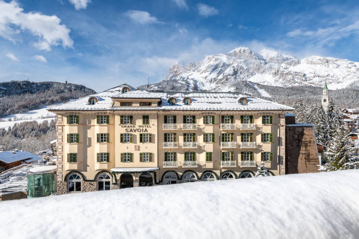 Relax e glamour al Grand Hotel Savoia: un'oasi di stile a Cortina d'Ampezzo