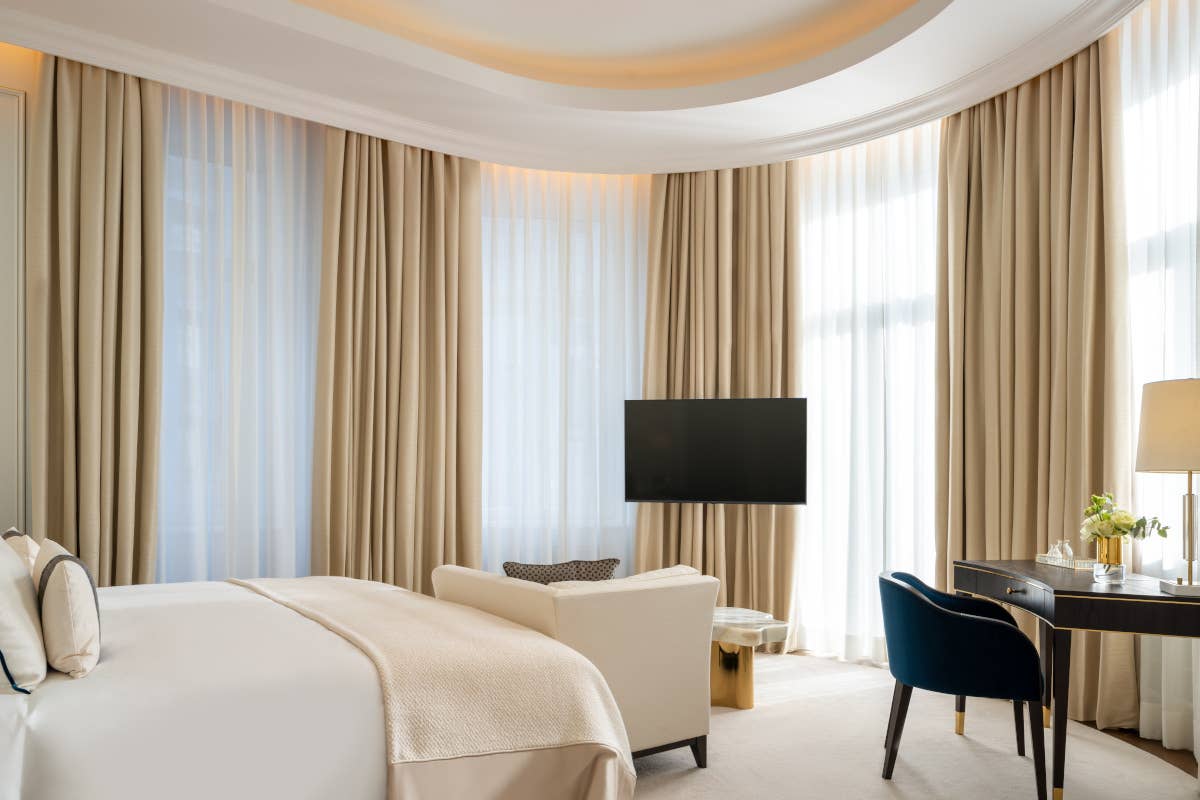 Suite di lusso con vista Bucarest al Corinthia Grand Hotel du Boulevard